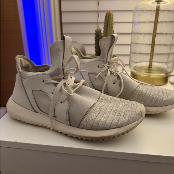 Authentic Adidas Tubular Defiant Originals Size 8.5 - Picture 2 of 7